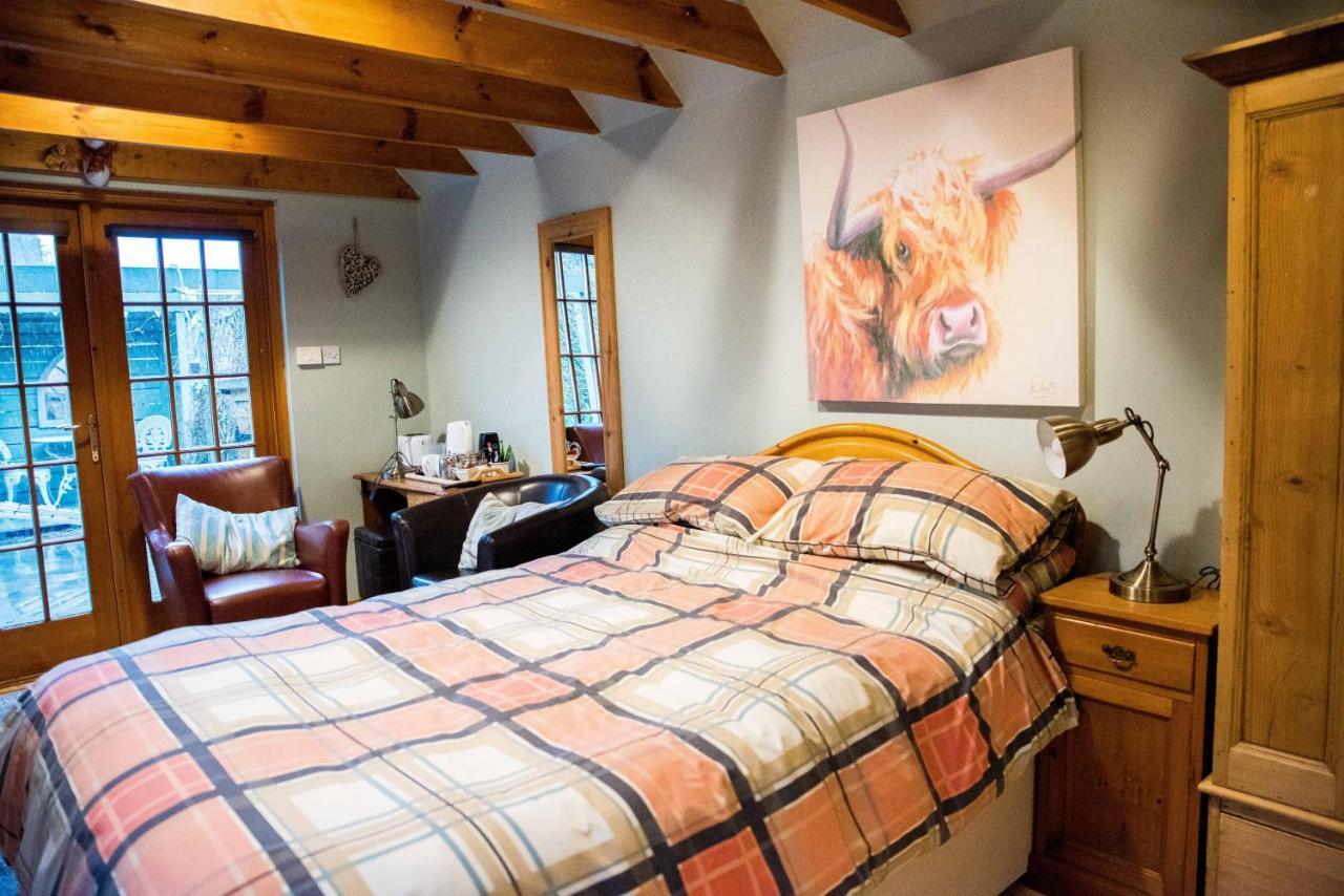 Kirkstyle Hideaway Bed & Breakfast Арброт Екстериор снимка